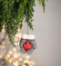 Load image into Gallery viewer, Ornament-mittens/Maple leaf