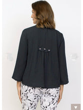 Load image into Gallery viewer, Pleated Black Jacket
