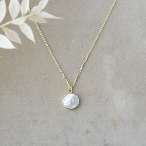 Alluring Necklace /Mother of Pearl