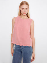 Load image into Gallery viewer, Sleeveless Top -Scallop hem -Carnation
