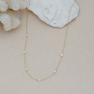 Ginny Necklace /Mother of Pearl