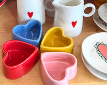 Load image into Gallery viewer, Heart Shaped Pinch Pot -Mini
