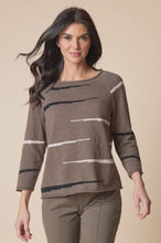 Load image into Gallery viewer, Raglan Pullover-Umber
